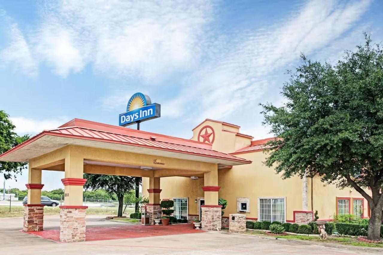 Day Star Dallas Exterior photo